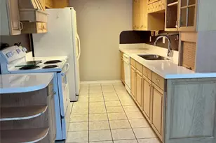 12633 Memorial Dr, Houston, TX 77024 - Photo 10