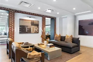 3001 W 11th St, Houston, TX 77008 - Photo 8