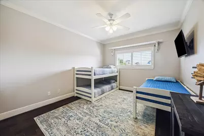 519 Westerly Drive, Tiki Island, TX 77554 - Photo 22