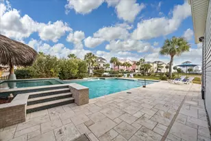 519 Westerly Dr, Tiki Island, TX 77554 - Photo 4