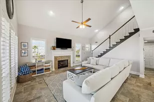 519 Westerly Dr, Tiki Island, TX 77554 - Photo 12