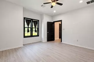 11611 Walraven Dr, Houston, TX 77336 - Photo 10