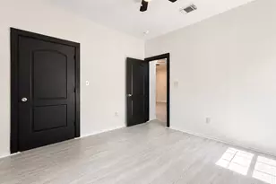 11611 Walraven Dr, Houston, TX 77336 - Photo 14