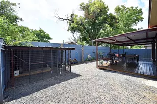 7954 Sparta St, Houston, TX 77028 - Photo 32