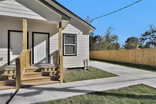 3916 Falls St St, Houston, TX 77026 - Photo 16