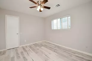 2119 Glen Knoll Dr, Houston, TX 77077 - Photo 28