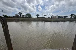 103 S T Head Dr, Seadrift, TX 77983 - Photo 28