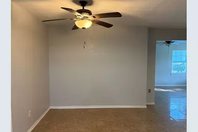 825 Magnolia Street, Lake Jackson, TX 77566 - Photo 6