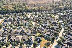 12919 Palm Leaf Ct, Houston, TX 77044 - Photo 4