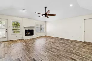 17615 Sorrel Ridge Dr, Spring, TX 77388 - Photo 14