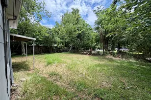 6637 Lozier St, Houston, TX 77021 - Photo 8