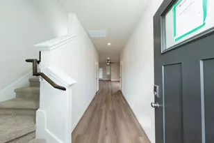 15615 Coneflower Hls Dr, Houston, TX 77090 - Photo 2