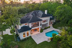 608 Little John Ln, Houston, TX 77024 - Photo 42