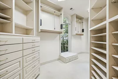 608 Little John Lane, Houston, TX 77024 - Photo 30