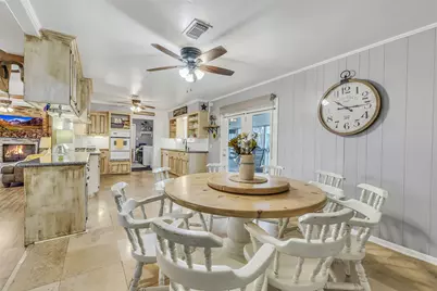 222 Hillcrest Drive, Conroe, TX 77303 - Photo 10