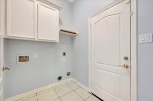 2421 Baycrest Dr, Houston, TX 77058 - Photo 36