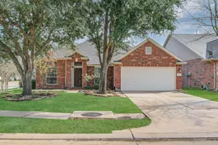 11618 Columbia Pines Ln, Cypress, TX 77433 - Photo 2