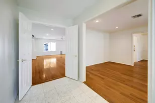 14527 Kellywood Ln, Houston, TX 77079 - Photo 4