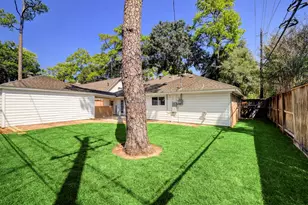 14527 Kellywood Ln, Houston, TX 77079 - Photo 26