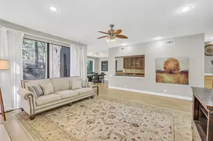 271 Litchfield Ln, Houston, TX 77024 - Photo 6