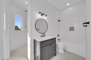 101 Silver Way, Horseshoe Bay, TX 78657 - Photo 40