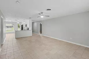 19514 Lockridge Dr, Spring, TX 77373 - Photo 2