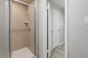 19514 Lockridge Dr, Spring, TX 77373 - Photo 14