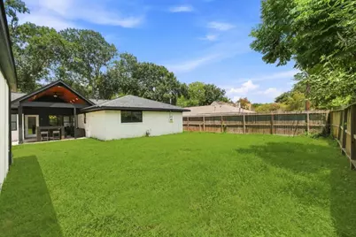 6139 Valkeith Drive, Houston, TX 77096 - Photo 30
