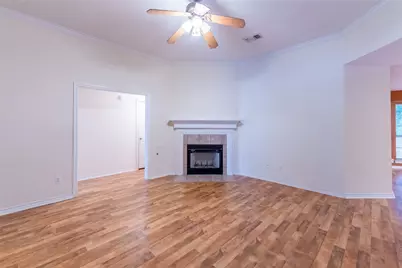 4802 Treadgold Lane, Bryan, TX 77802 - Photo 6