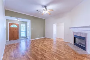 4802 Treadgold Ln, Bryan, TX 77802 - Photo 8