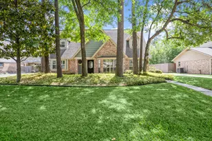 7615 Litchfield Ln, Spring, TX 77379 - Photo 2