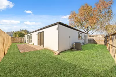 2707 Ashford Trail Drive, Houston, TX 77082 - Photo 20
