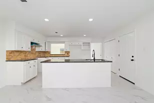 2707 Ashford Trail Dr, Houston, TX 77082 - Photo 16