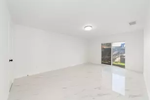 2707 Ashford Trail Dr, Houston, TX 77082 - Photo 4