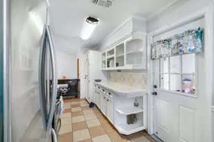 206 Southbrook Cir, Houston, TX 77060 - Photo 10