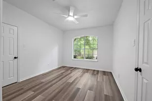 55 Terraglen Dr Spring, The Woodlands, TX 77382 - Photo 16