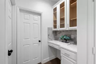 55 Terraglen Dr Spring, The Woodlands, TX 77382 - Photo 18