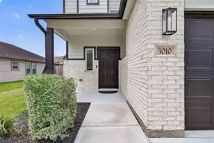 3010 Godric Hollow Ln., Rosenberg, TX 77471 - Photo 2