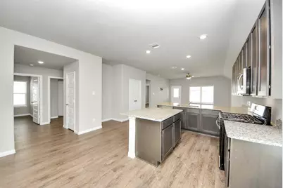 5411 Briana Dee Drive, Rosharon, TX 77583 - Photo 8