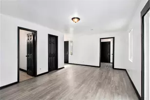 10906 Panay Dr, Houston, TX 77048 - Photo 18