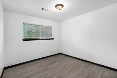10906 Panay Drive, Houston, TX 77048 - Photo 14
