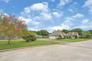6514 Cedar St, Katy, TX 77493 - Photo 4