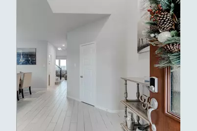 10739 Cliffs View Drive, Rosharon, TX 77583 - Photo 6