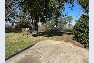 5322 Phillips Street, Texas City, TX 77591 - Photo 2