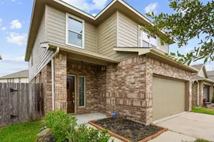13826 Roman Ridge Ln, Houston, TX 77047 - Photo 2