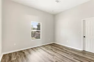 1031 County Rd 3404, Cleveland, TX 77327 - Photo 8