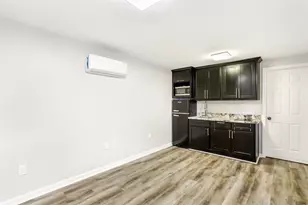 1031 County Rd 3404, Cleveland, TX 77327 - Photo 16