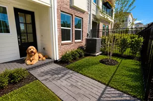 6336 Paddington Bnd Dr, Houston, TX 77008 - Photo 2
