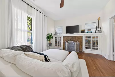 4415 Walker Street, Houston, TX 77023 - Photo 6