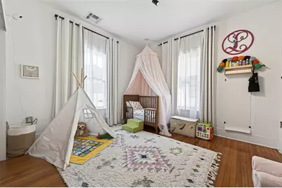 4415 Walker Street, Houston, TX 77023 - Photo 12